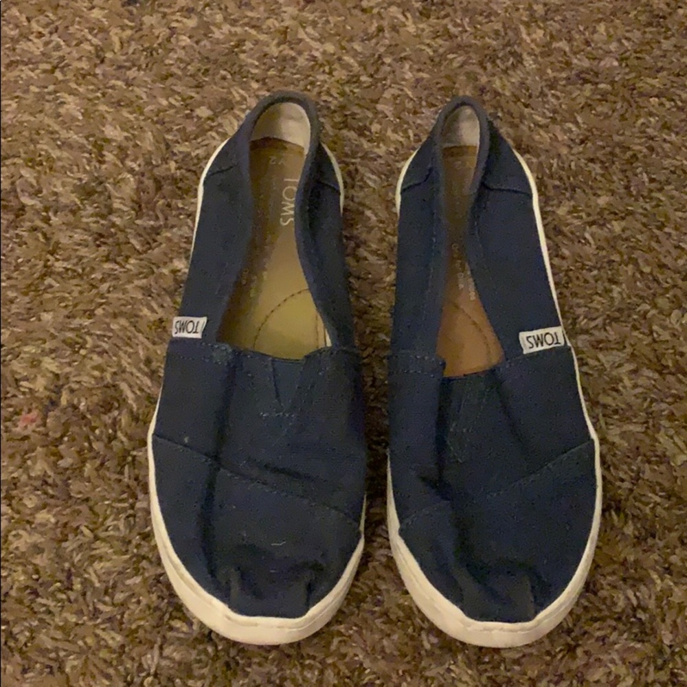 TOMS